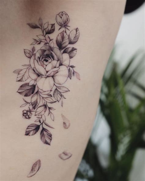 tatuajes para mujeres en las costillas con significado|30 Ideas hermosas de Tatuajes en costillas para mujeres